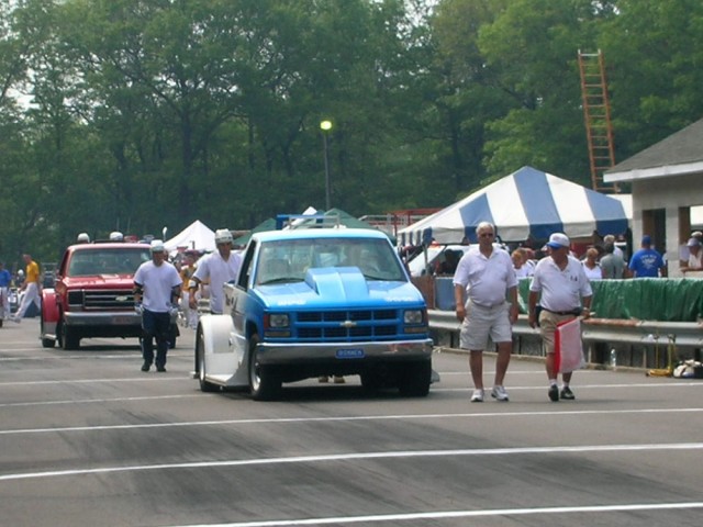 7/19/08.  RFD lining up for B Ladder.  East Farmingdale FD &quot;Hares&quot; behind RFD